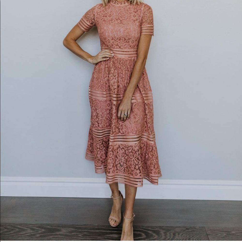 Baltic Born Karina Lace MIDI in Mauve (NWT)
